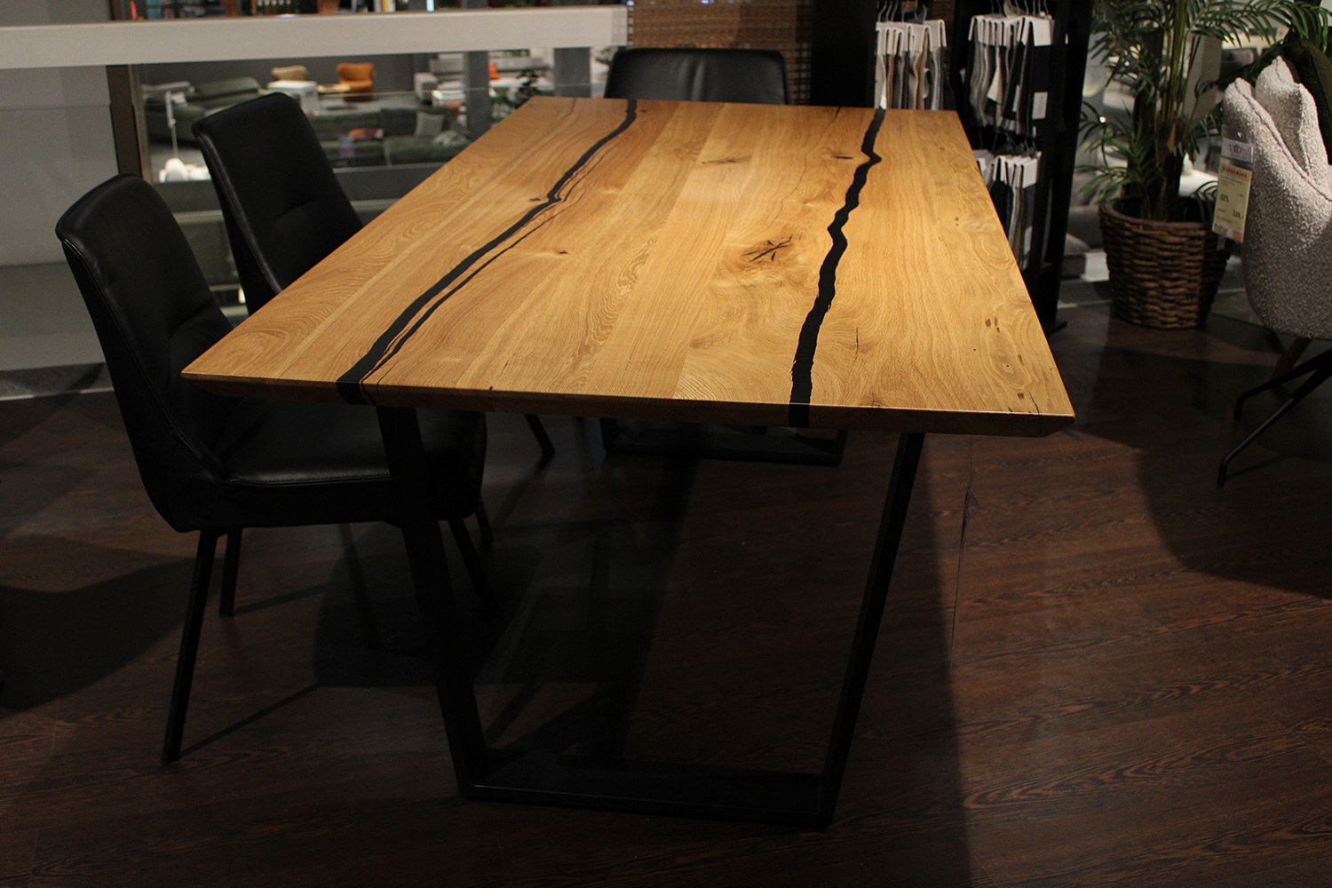 Tafel Tisch EPOXY Niehoff Sitzmöbel 