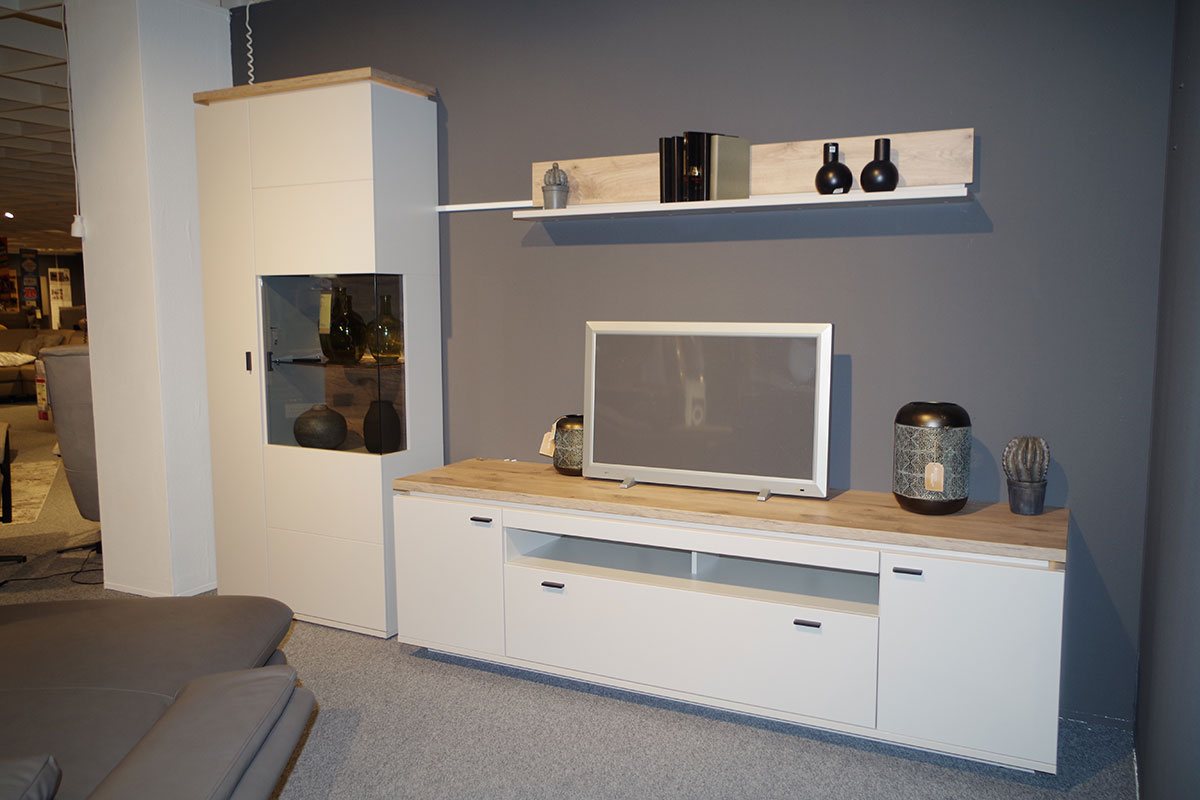 Wohnwand: AMANTEA MCA furniture 